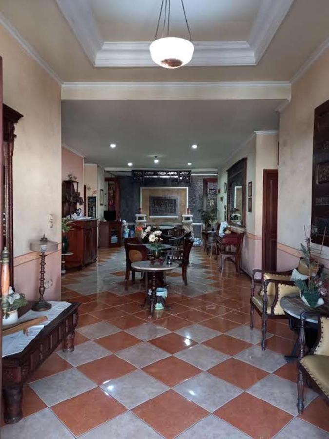 Homestay Kateza By Yurooms-id Malang